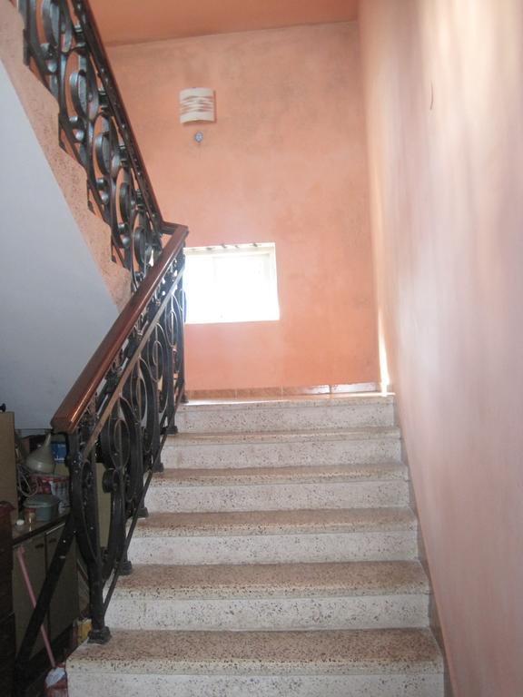 Metaxa Guesthouse Batumi Bilik gambar